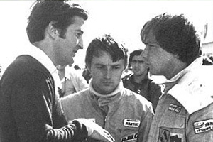 H. De Chaunac avec R. Arnoux et D. Pironi en route vers le titre - Crédit photos : Bernoud SAM 